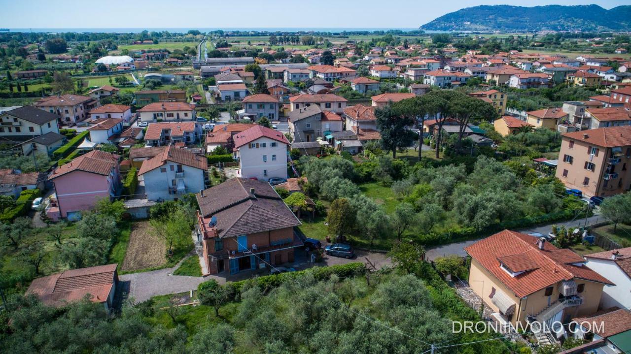 Casa Degli Zii Appartamento Guido Luni Εξωτερικό φωτογραφία