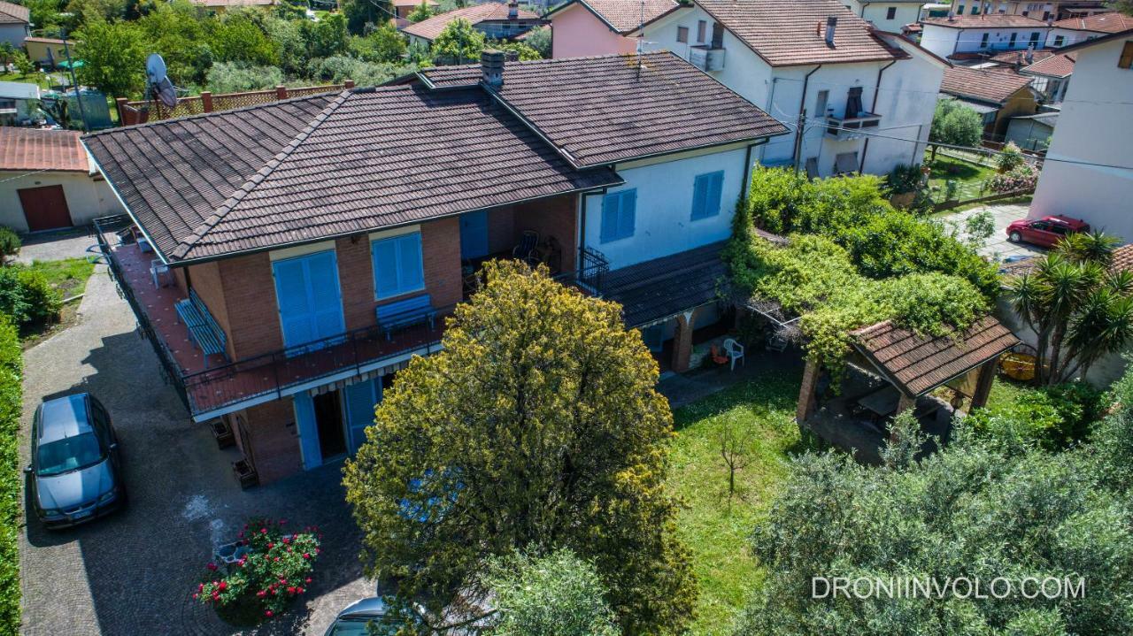 Casa Degli Zii Appartamento Guido Luni Εξωτερικό φωτογραφία