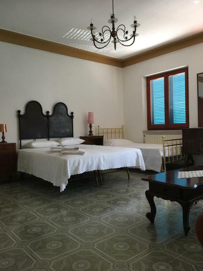 Casa Degli Zii Appartamento Guido Luni Εξωτερικό φωτογραφία